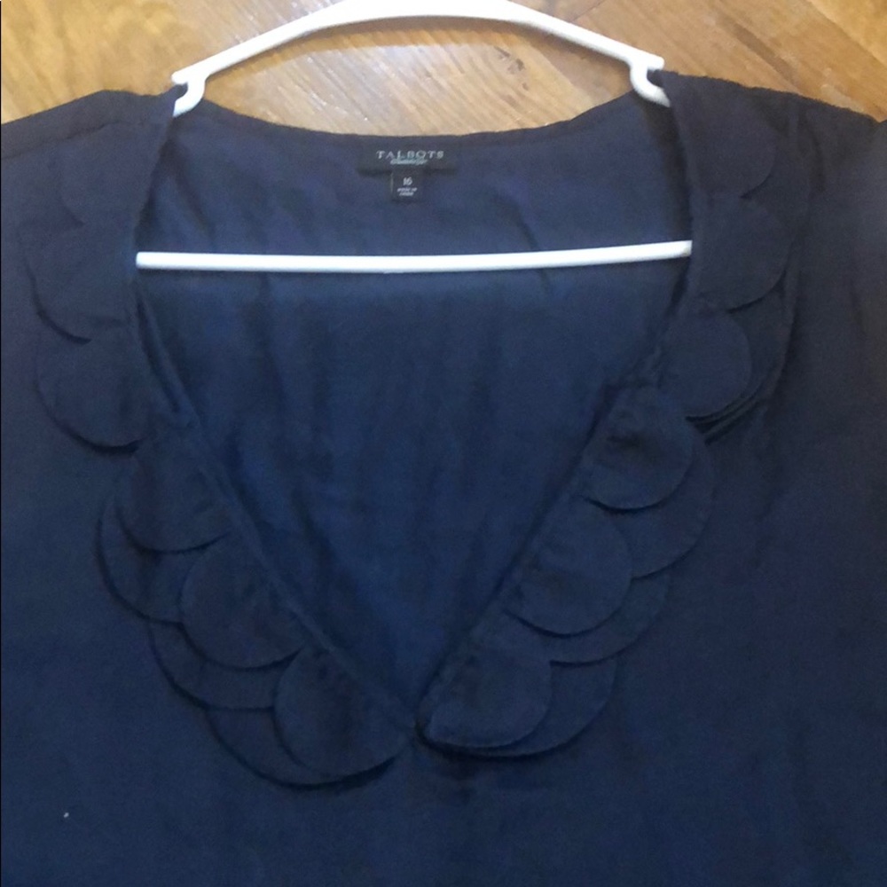 TALBOTS Sleeveless Top Scallop Ruffle Trim Neck 16